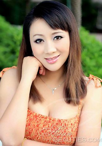 Welcome to our photo gallery! Take a look at Hong, bride Asian tall