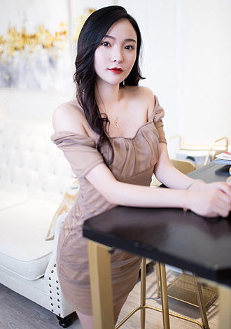 Gorgeous profiles pictures: member, Asian member member Qiu Yan