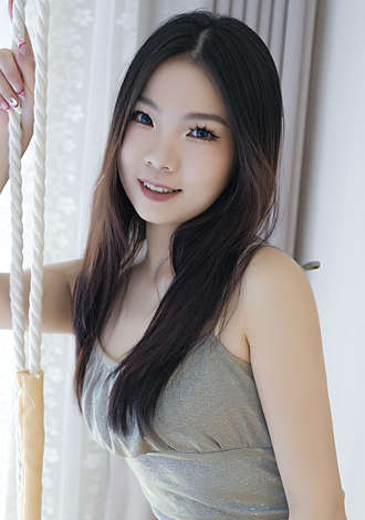 Most gorgeous profiles: meet Asian Member Wan Ting from Yueyang